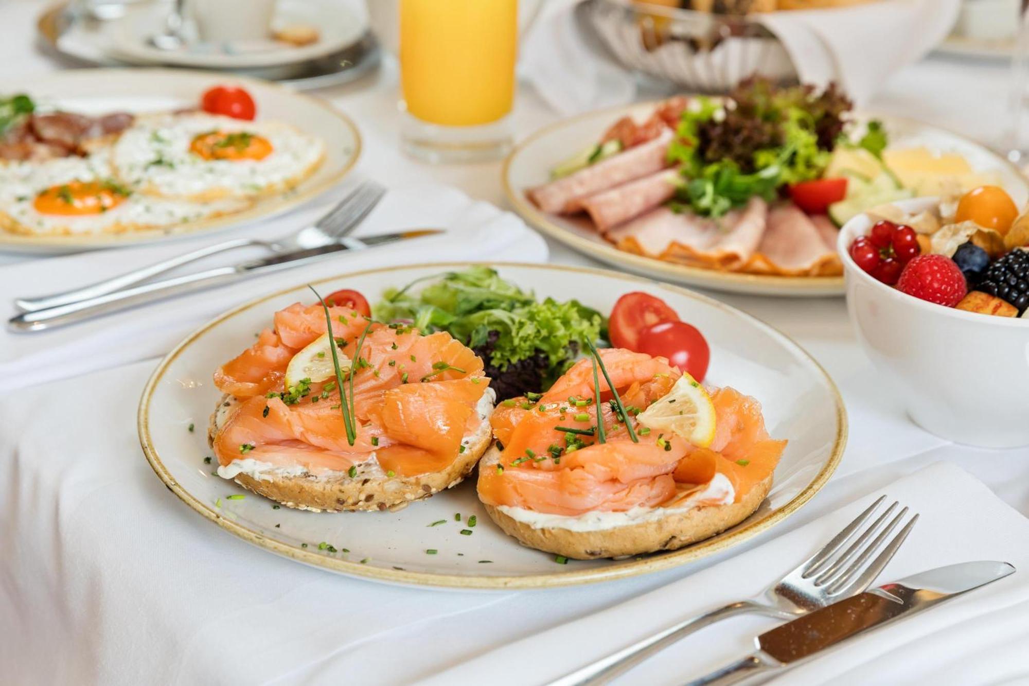 Austria Trend Maximilian Hotel 4*