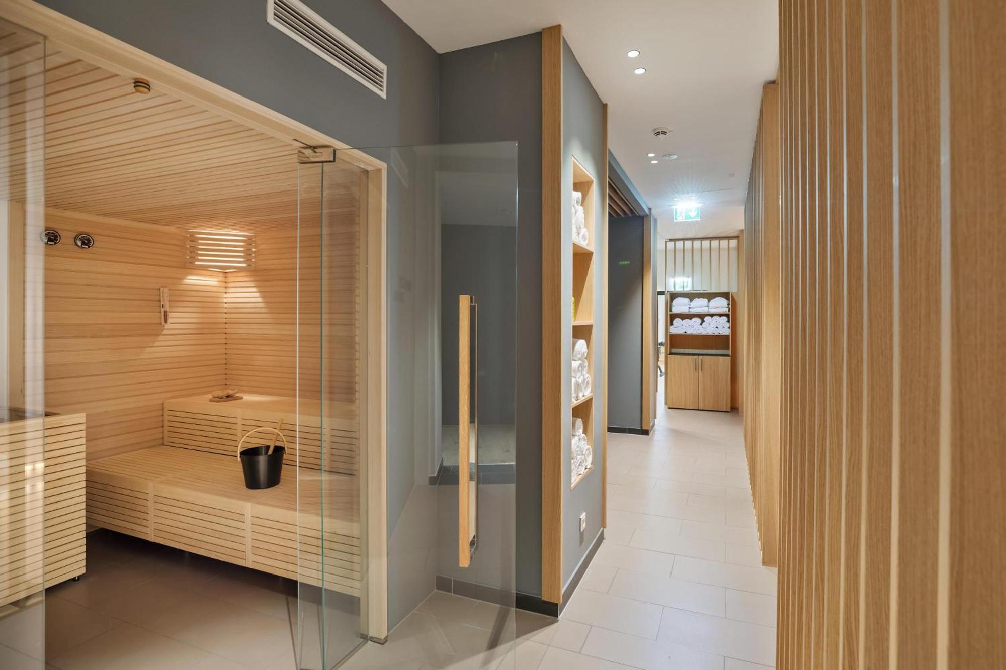Austria Trend Maximilian Hotel 4*